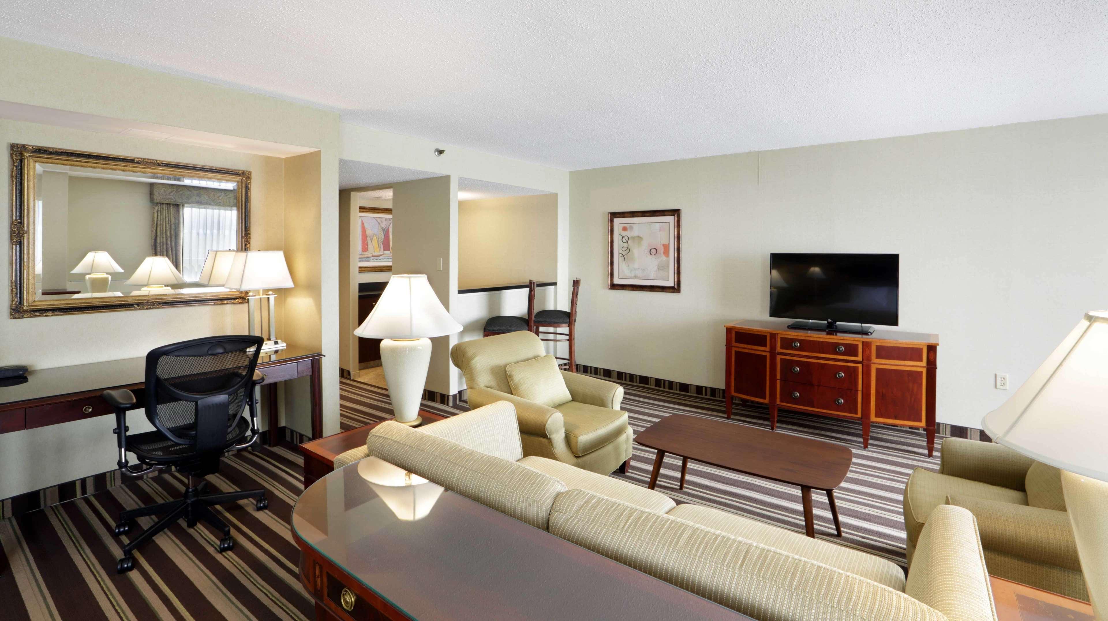 Hampton Inn Boston-Natick Bagian luar foto