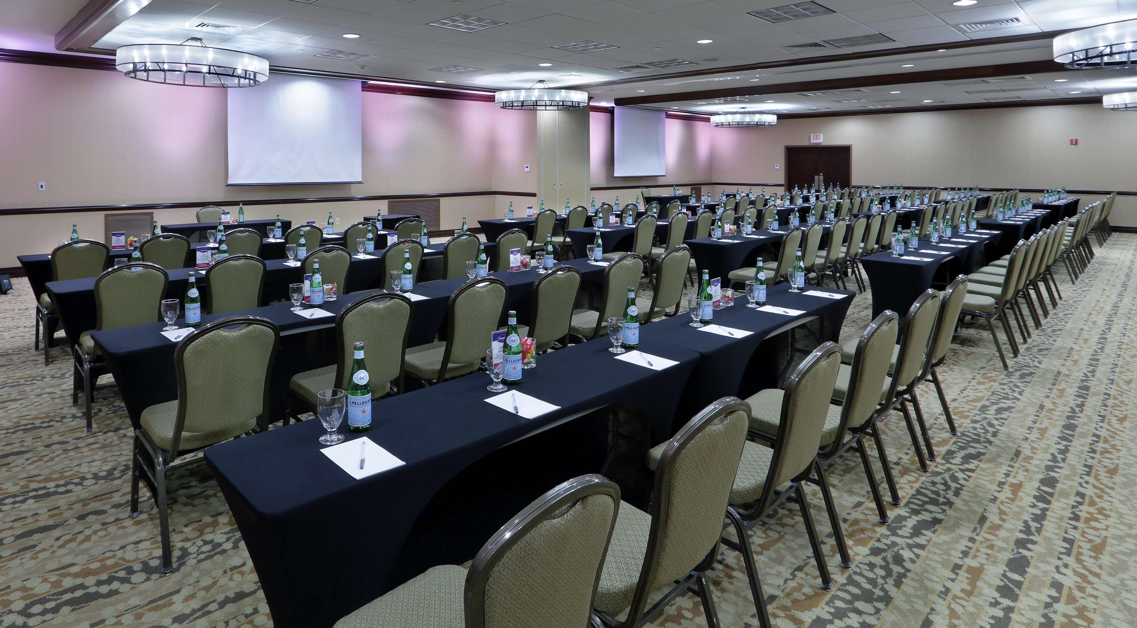 Hampton Inn Boston-Natick Bagian luar foto