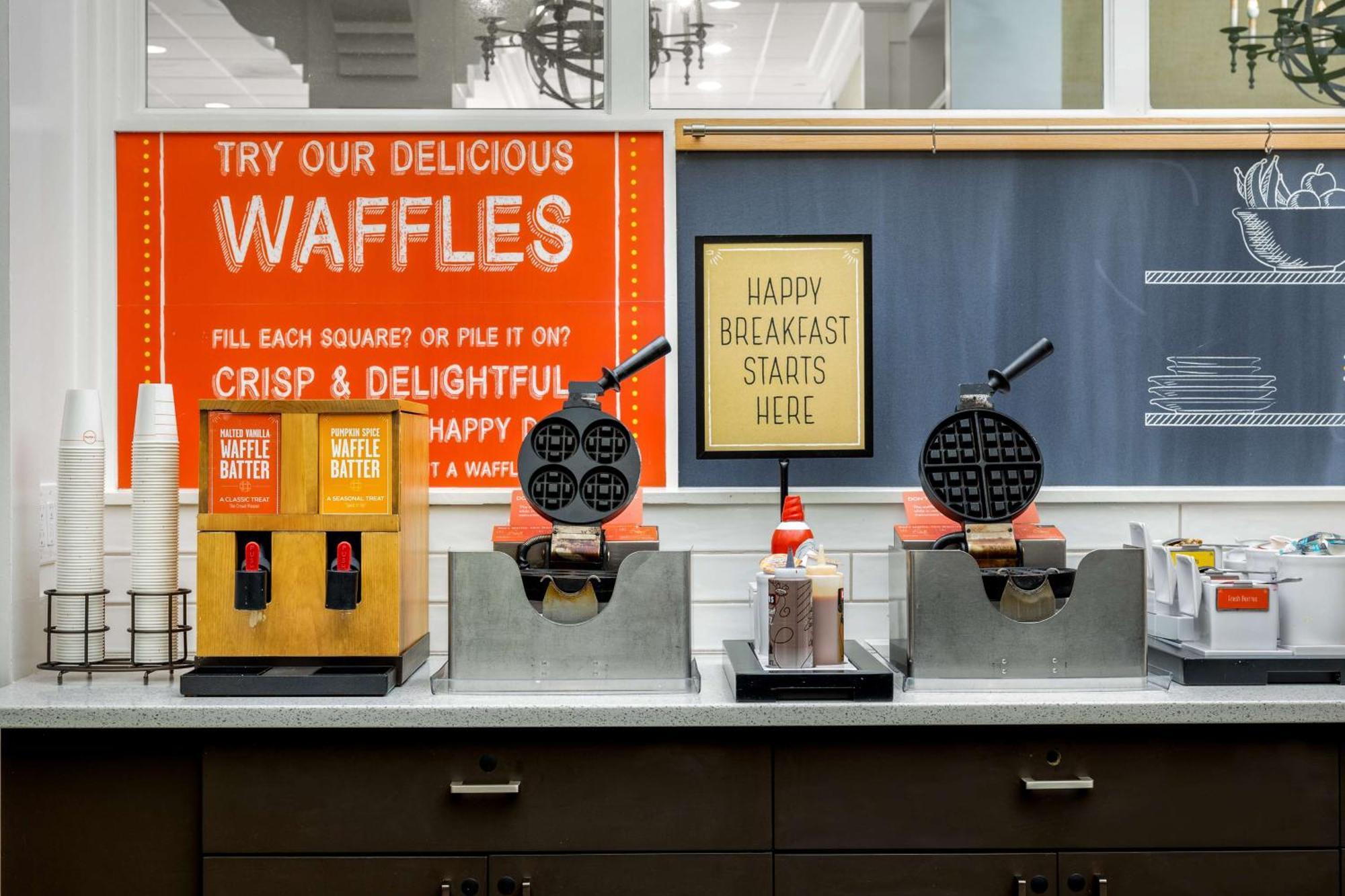 Hampton Inn Boston-Natick Bagian luar foto