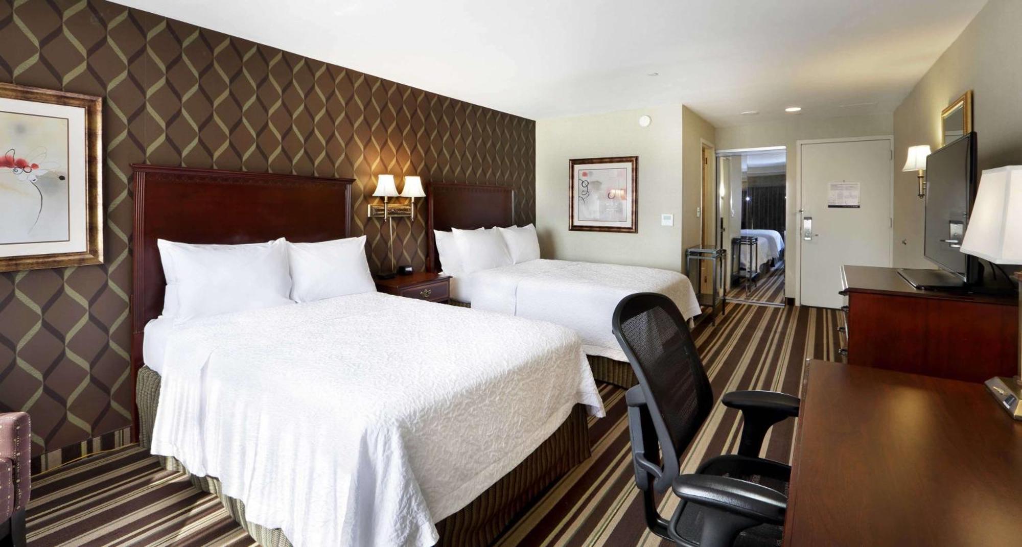 Hampton Inn Boston-Natick Bagian luar foto