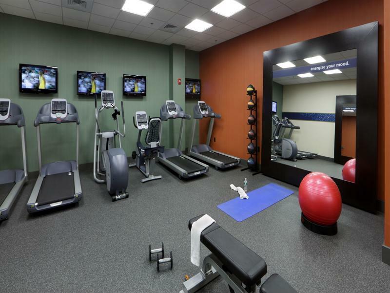 Hampton Inn Boston-Natick Bagian luar foto